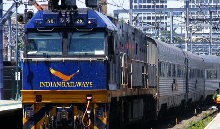 सालाना 16,500 करोड़ कमाने का इरादा : रेल मंत्री