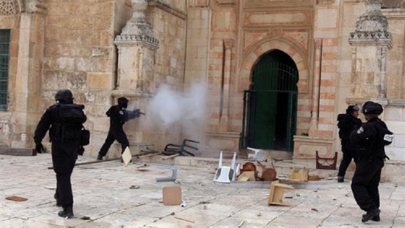 फिलिस्तीनः मस्जिदुल अक़्सा का फिर अनादर!