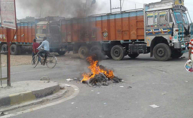 बिहार के समस्तीपुर में प्रदर्शनकारियों पर फायरिंग, एक की मौत