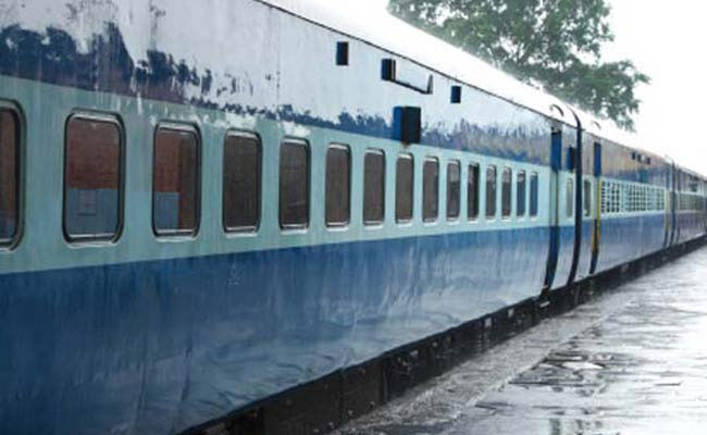 कुंभ 2019 के लिए 1000 से अधिक विशेष ट्रेनें चलाएगी भारतीय रेल