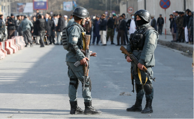 बंदूकधारियों ने काबुल सैन्य अकादमी पर किया हमला