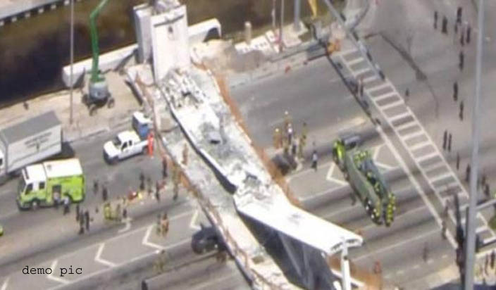 अमेरिका : फ्लोरिडा में पुल गिरने से छह से 10 लोगों की मौत