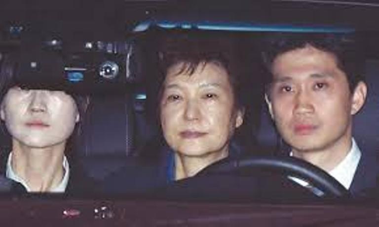 جنوبی کوریا کی سابقہ صدر کو 24 سال جیل کی سزا