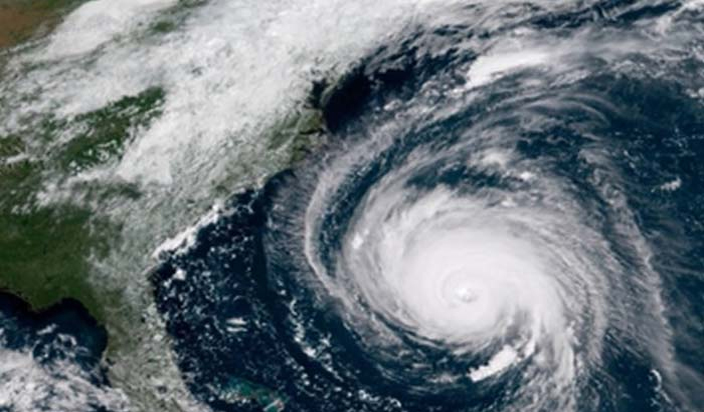 अमेरिका:फ्लोरेंस तूफान ने मचाई तबाही, चार लोगों की मौत