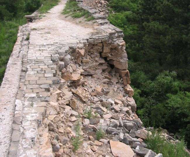 2000 वर्ष पुरानी चीन की दीवार का 30% हिस्‍सा हुआ क्षतिग्रस्‍त