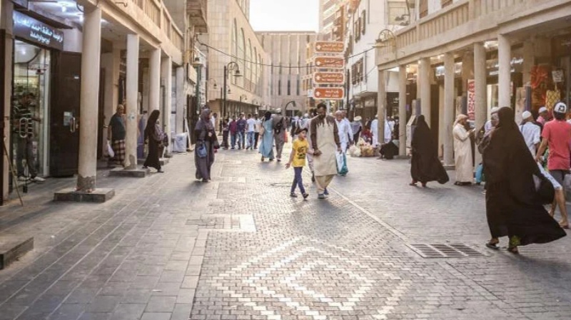 सऊदी अरब: सार्वजनिक जगहों पर ऊंची आवाज में बात करने पर लगेगा 100 रियाल का जुर्माना