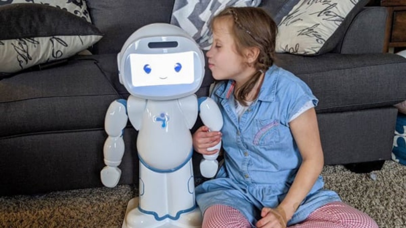 ऑटिज्म बच्चों की मदद के लिए उस्ताद रोबोट