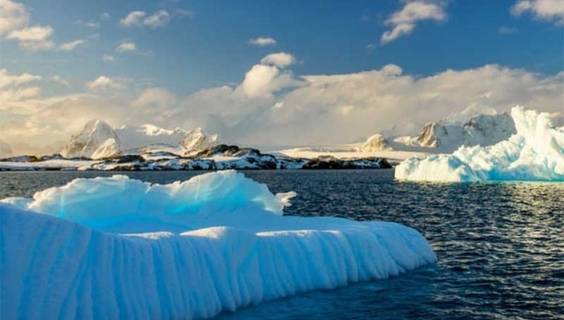 अंटार्कटिका की बर्फ पिघलने से तबाह हो सकता है ग्लोबल ओशियन सिस्टम: रिसर्च