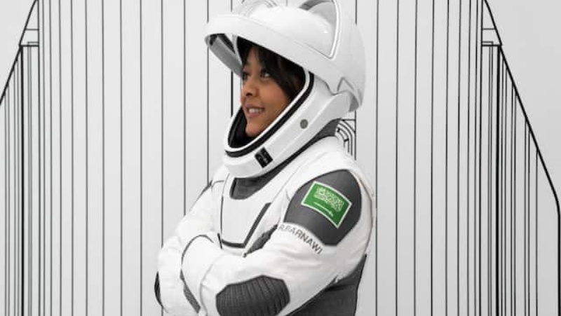 रेयाना बरनावी अंतरिक्ष में यात्रा करने वाली पहली सऊदी महिला