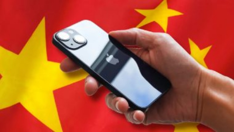 चीन में सरकारी अधिकारियों के आईफोन पर पाबन्दी