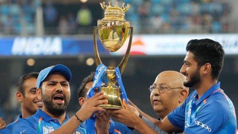 एशिया कप फ़ाइनल में भारतीय टीम का बेहतरीन प्रदर्शन, इन खिलाड़ियों को मिला शानदार इनाम...