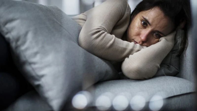 5 घंटे से कम की नींद अवसाद की संभावना बढ़ा देती है- विशेषज्ञ