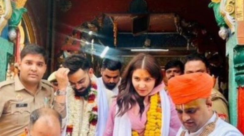 अनुष्का के साथ अयोध्या पहुंचे विराट कोहली