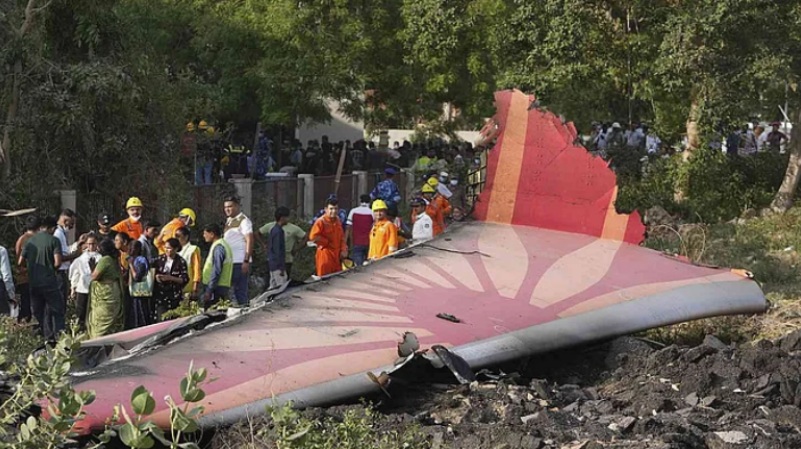 सरकार ने सुरक्षित हवाई यात्रा और अहमदाबाद हादसे की जांच के लिए बनाई उच्च स्तरीय समिति