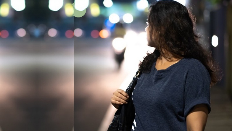 देश में 40 फीसद महिलाएँ सुरक्षित महसूस नहीं करतीं: राष्ट्रीय रिपोर्ट