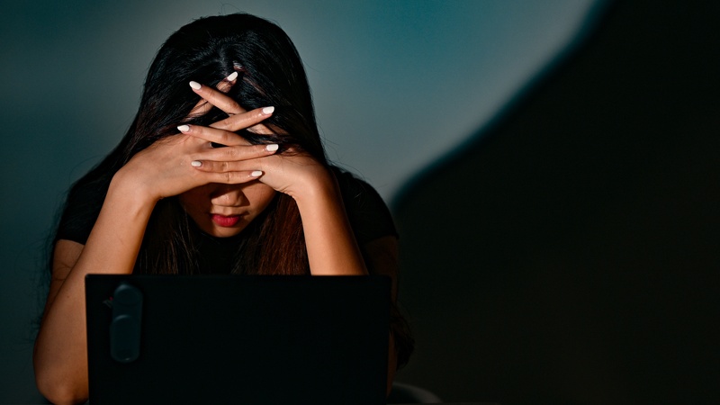 क्या किसी ख़ास मक़सद से कटा होता है कोट का पिछला हिस्सा