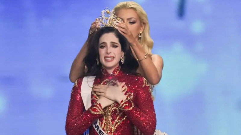 मिस यूनिवर्स 2025 का ताज मेक्सिकन ब्यूटी के सिर पर सजा