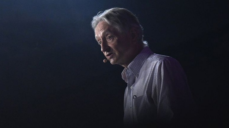 एआई आने वाले समय में समाज को पूरी तरह बदल देगा और ये बदलाव बहुत बुरा होगा- जेफ्री हिंटन