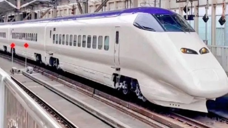 फ्रांस भी 15 साल से कम उम्र के बच्चों के लिए सोशल मीडिया पर बैन लगाने को तैयार है