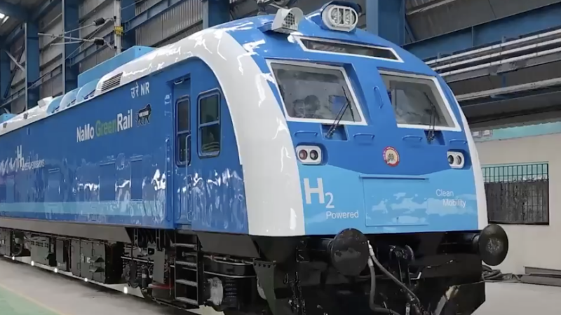 वेनेजुएला पर यूएस हमले से 6 साल बाद दोहराई जैक रायन की कहानी