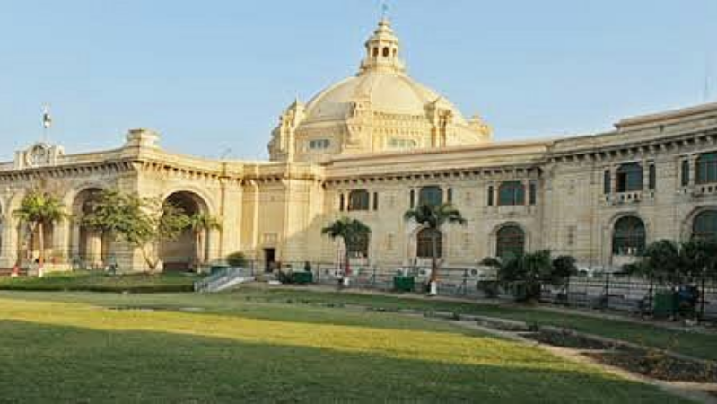 यूपी बजट सेशन पर सरकार को घेरने के लिए तैयार है विपक्ष
