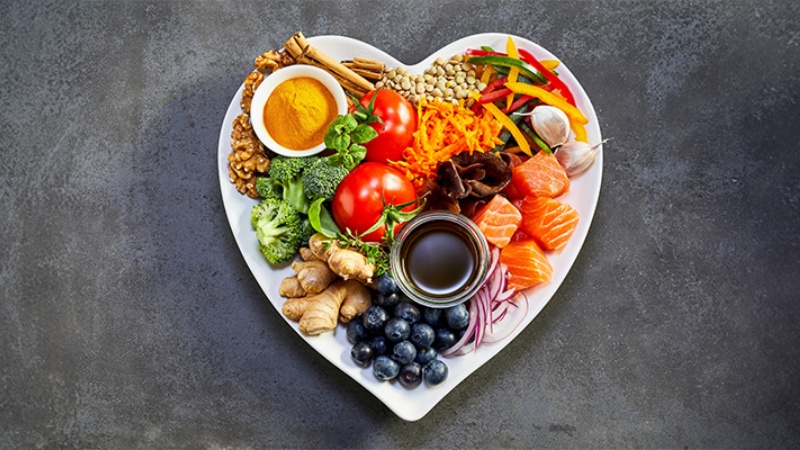 अच्छी सेहत के लिए अच्छे भोजन के विकल्पों की भी मात्रा तय करना ज़रूरी- हेल्थ एक्सपर्ट