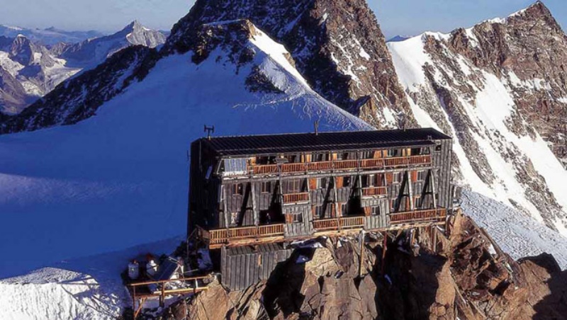 ग्लोबल स्टार प्रियंका चोपड़ा की छह साल बाद इंडियन सिनेमा में वापसी