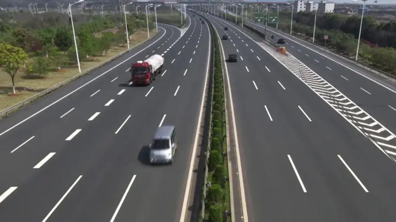 लखनऊ से 5 जिलों तक बनने वाला 6 लेन हाईवे आसान करेगा सफर