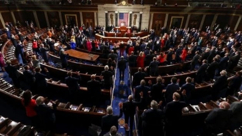 यूएस सीनेट ने ईरान पर हमले के लिए कांग्रेस की मंज़ूरी लेने वाले प्रस्ताव को बहुत कम बहुमत से खारिज कर दिया