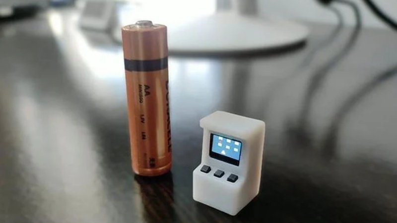 दुनिया की सबसे छोटी आर्केड मशीन को गिनीज़ वर्ल्ड रिकॉर्ड्स में मिली जगह